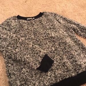 Fluffy cozy gray black sweater L